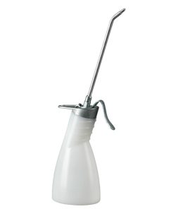 Burette Atelier Pressol En Polyethylene Transparent 500 ml Pompe En Laiton Avec Bec Rigide 165mm Permet Un Dosage Goutte A Goutte (Vendu A L'Unite)