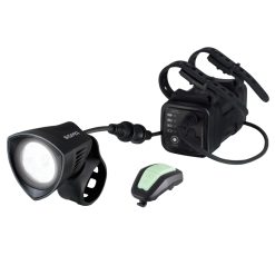 Eclairage Velo A Batterie Avant Sigma Buster 2000 Lumen Visibilite 200M (Autonomie 2.5H À 20H) Batterie Externe Recharge Usb - Fixation Cintre Guidon-Casque Avec Bouton Controle