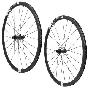 Roues Route 700 Dt Swiss P1800-32 Spline Disc Centerlock Axe 12-142mm Cassette Shimano 11V. Noir (Hauteur Jante 32mm) (Vendu A la Paire)